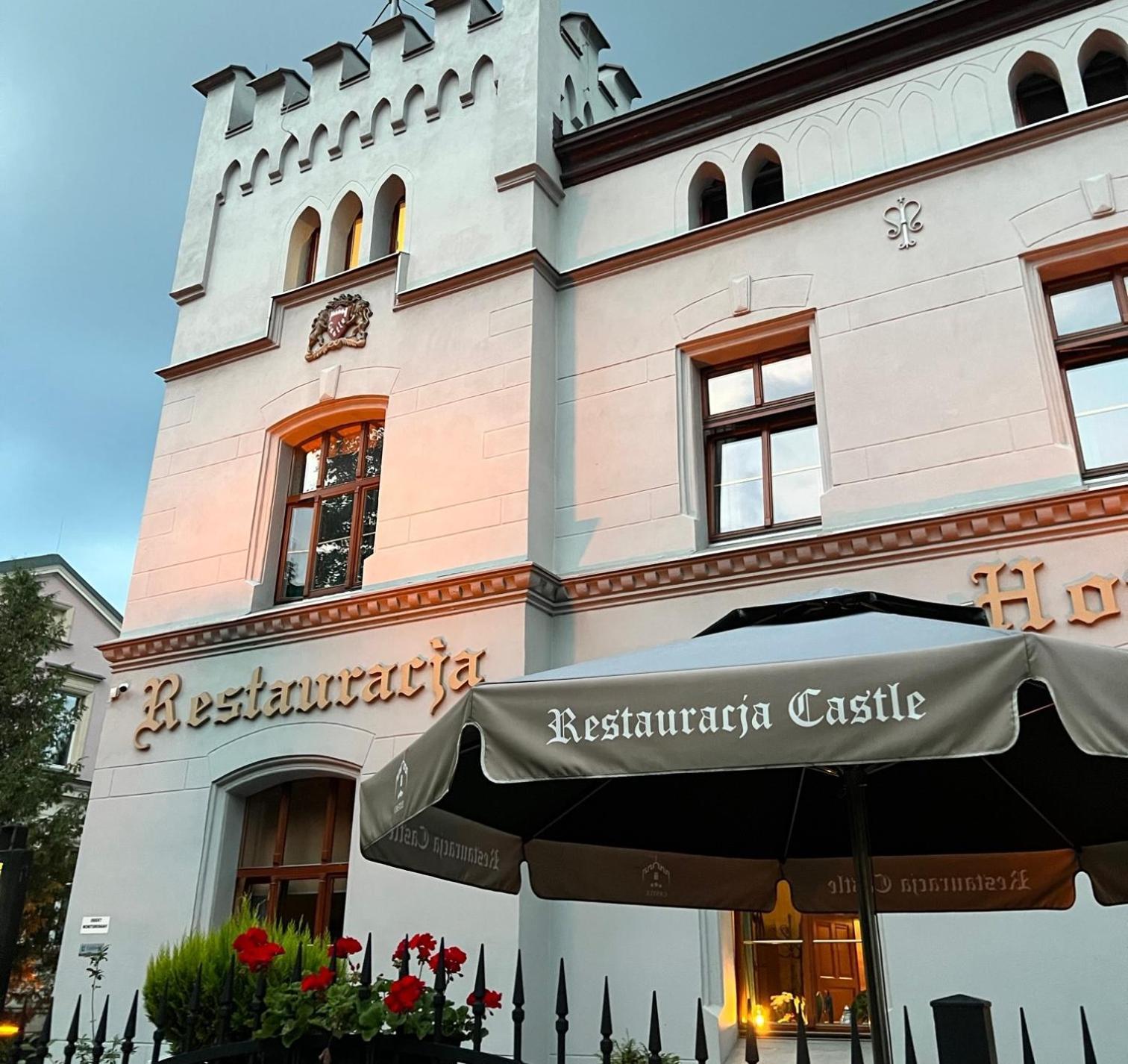 Hotel I Restauracja Castle Bystrzyca Kłodzka Exterior foto